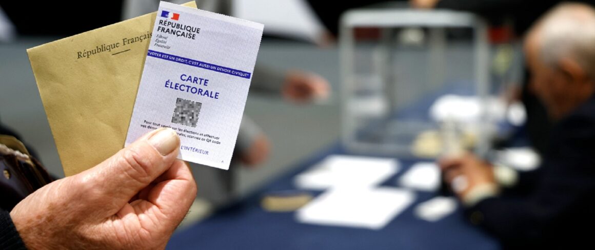 Législatives en France: Macronie et Nupes à couteaux tirés dans la dernière ligne droite Législatives en France: Macronie et Nupes à couteaux tirés dans la dernière ligne droite