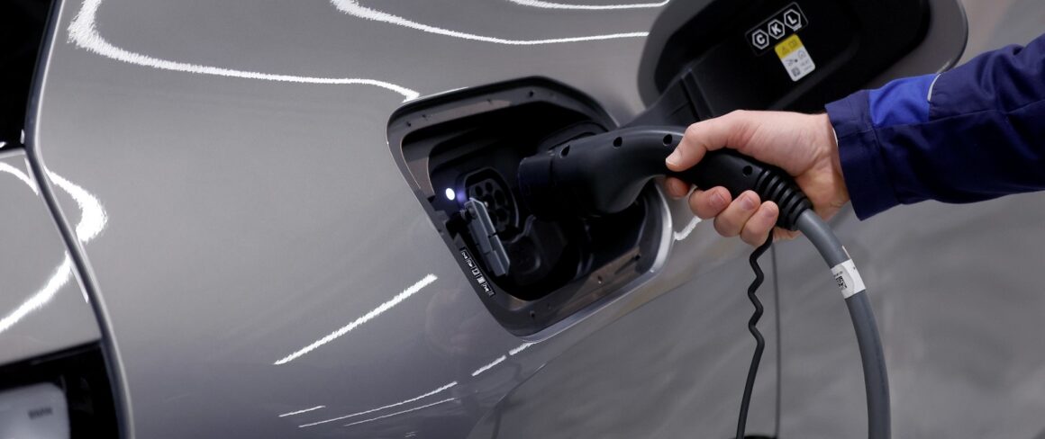 Dans la course au lithium, la France prévoit l’une des plus grandes mines d’Europe d’ici 2027 Dans la course au lithium, la France prévoit l’une des plus grandes mines d’Europe d’ici 2027