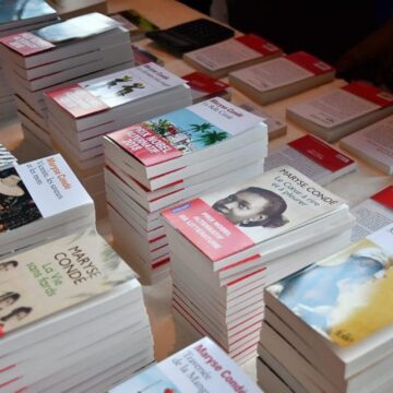 Bibliographie de l'auteure guadeloupéenne Maryse Condé Bibliographie de l'auteure guadeloupéenne Maryse Condé