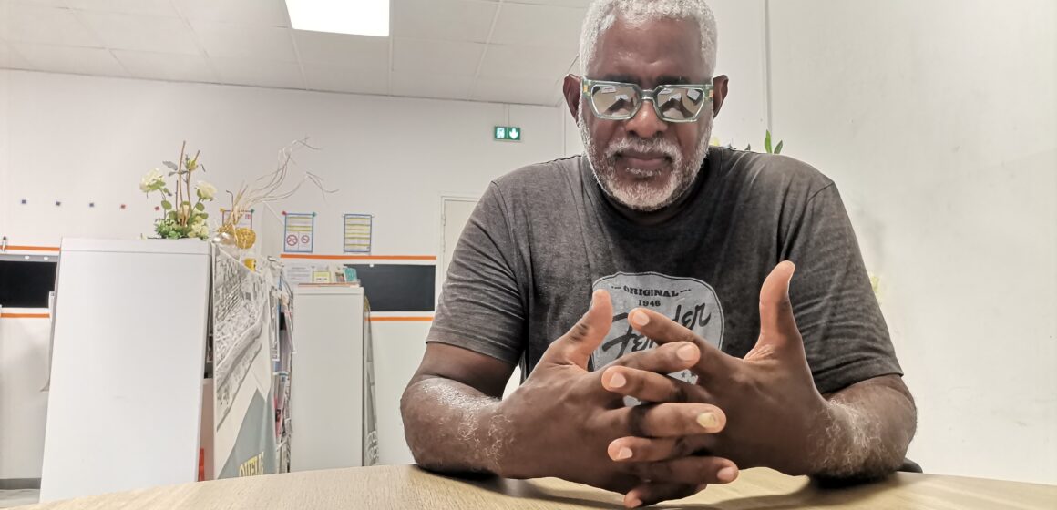Antoine Tacite, cadre retraité d'EDF archipel Guadeloupe et ancien responsable de l'association Force Ouvrière Consommateur. Photo : Le Courrier de Guadeloupe Antoine Tacite, cadre retraité d'EDF archipel Guadeloupe et ancien responsable de l'association Force Ouvrière Consommateur. Photo : Le Courrier de Guadeloupe