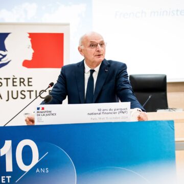 Didier Migaud, garde des Sceaux, ministre de la Justice, est venu clôturer par un discours le colloque pour les 10 ans du parquet national financier ce mardi 15 octobre 2024 à Paris. Photo : Chang Martin / Sipa Didier Migaud, garde des Sceaux, ministre de la Justice, est venu clôturer par un discours le colloque pour les 10 ans du parquet national financier ce mardi 15 octobre 2024 à Paris. Photo : Chang Martin / Sipa