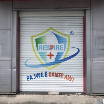 L'affaire Respire + (Respire plus), du nom de l'entreprise créée en mai 2020 pour fabriquer des masques chirurgicaux au début de la pandémie de covid-19, a été jugée le 17 octobre à Pointe-à-Pitre L'affaire Respire + (Respire plus), du nom de l'entreprise créée en mai 2020 pour fabriquer des masques chirurgicaux au début de la pandémie de covid-19, a été jugée le 17 octobre à Pointe-à-Pitre