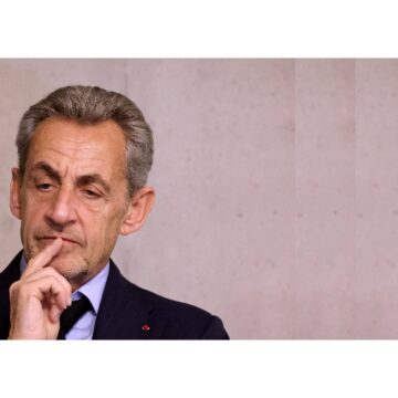 L’ancien président de la république Nicolas Sarkozy pendant une remise de décoration à Cassis le vendredi 22 novembre 2024. Photo : Alain Robert / Sipa L’ancien président de la république Nicolas Sarkozy pendant une remise de décoration à Cassis le vendredi 22 novembre 2024. Photo : Alain Robert / Sipa