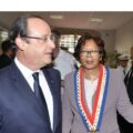 Le 13 décembre 2013, le président de la République François Hollande est accueilli par la maire de Cayenne, Marie-Laure Phinéra, à son arrivée à Cayenne, en Guyane française, où il effectue une visite de deux jours après son déplacement au Brésil. Photo : AP / Henri Griffit / Sipa